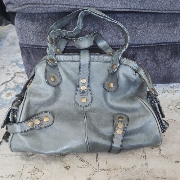 Chloe Chic Gray Leather Handbag - Picture 1 of 8